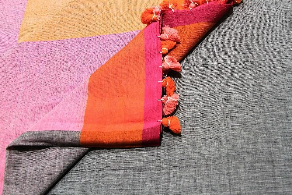 My Ma's Sari Pallu- when nothing can replace Maa ki Saree - Charkha Tales