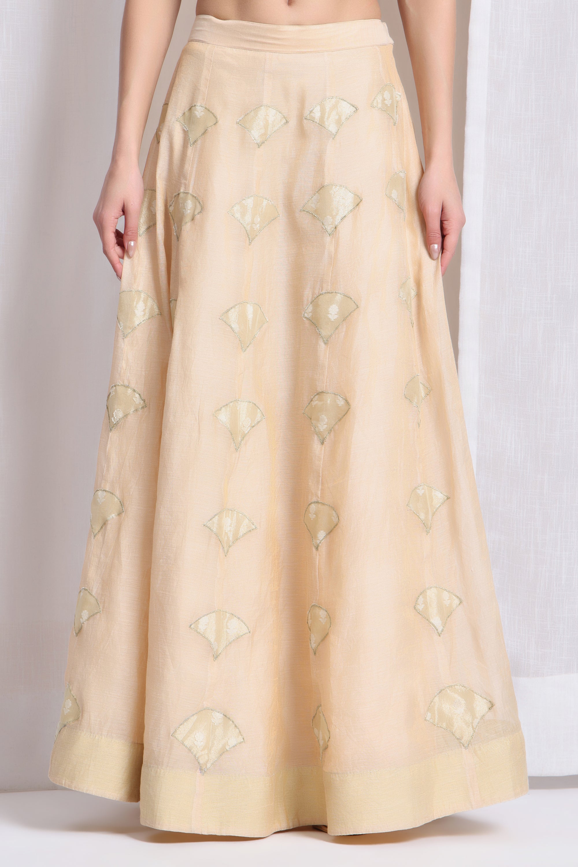 Women Zradozi Work Lahnga Kurta Set - Off-White