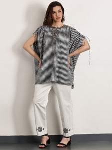 Women Gotta Work Checks Kaftan Top Set  - Black