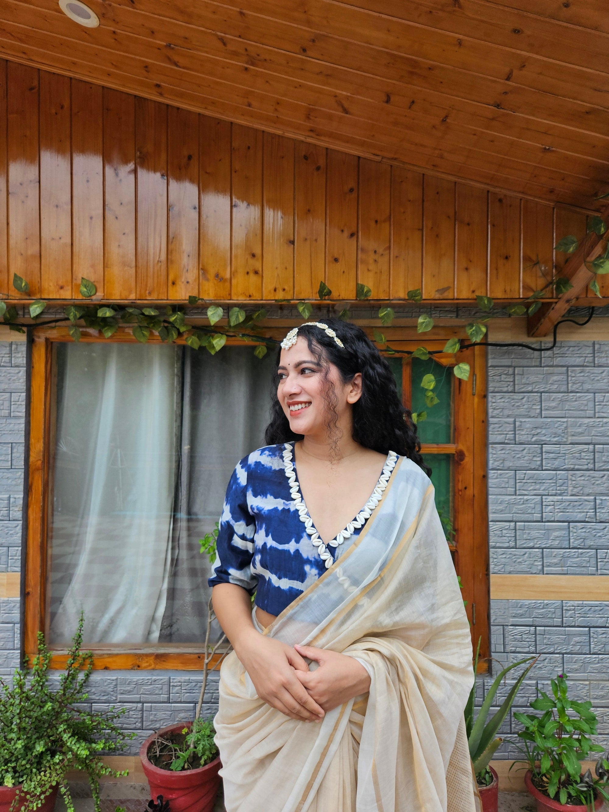 Pure Chanderi Women Shimmer Saree - Gold