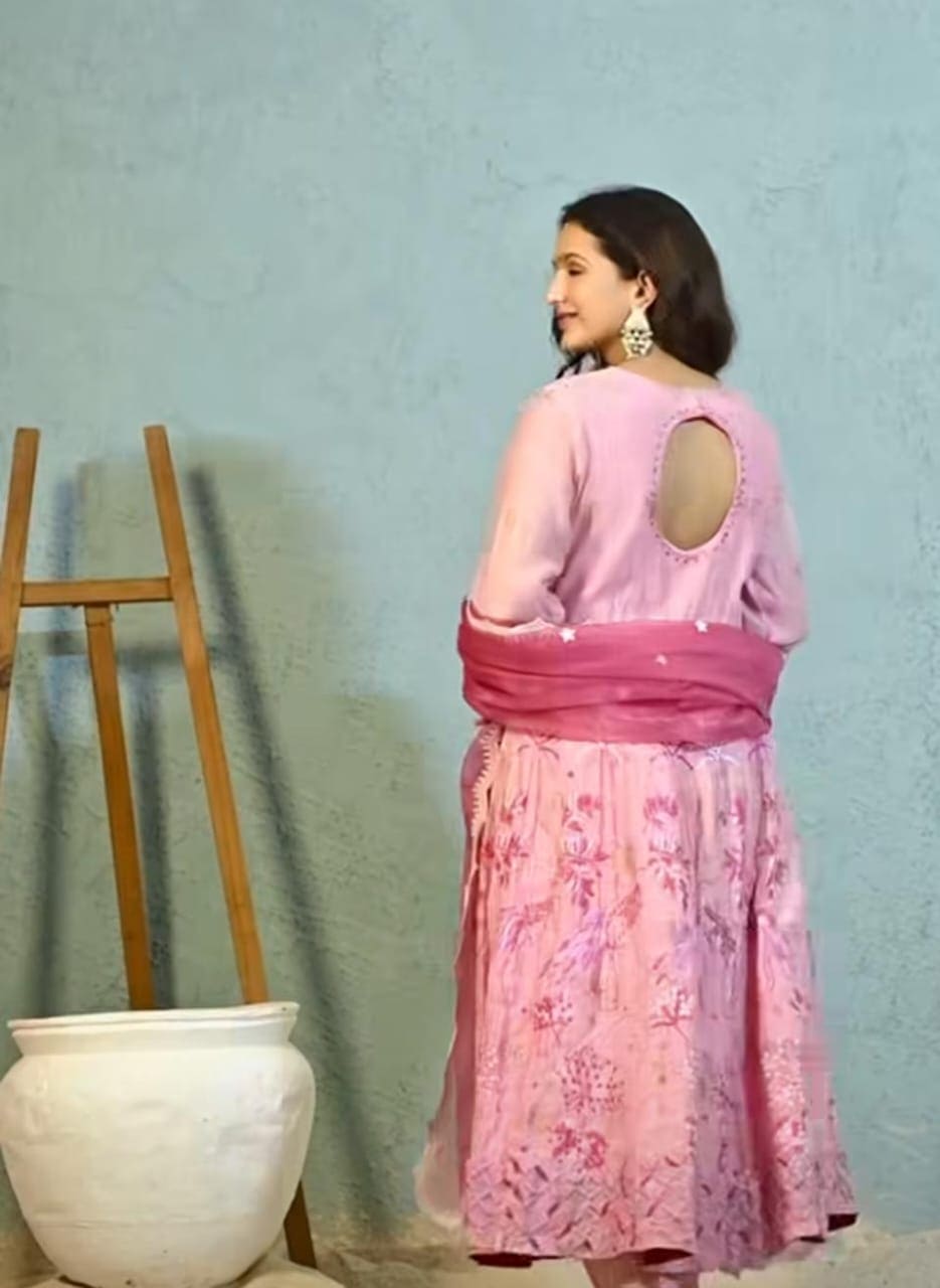 Anarkali Chikankari Kurta Set - Pink