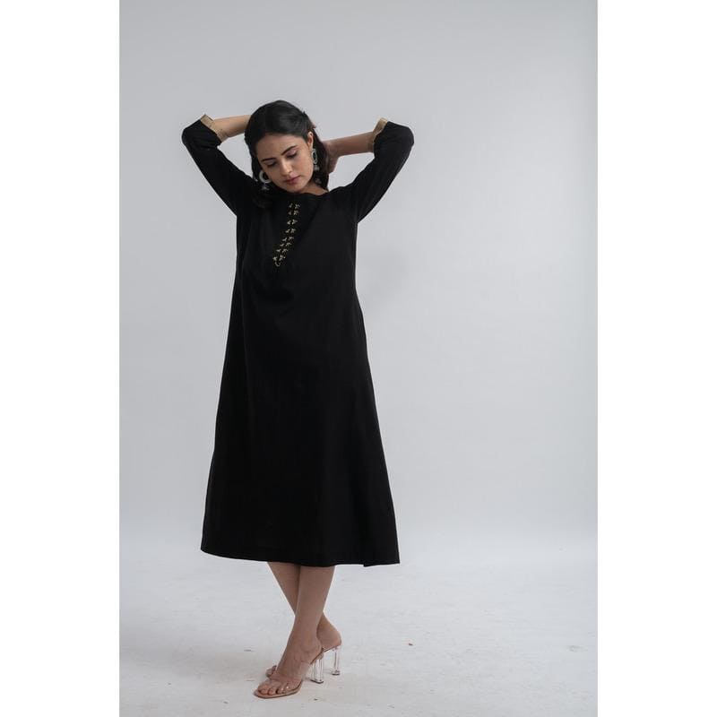 Black Embroidered Cotton Dress - Charkha TalesBlack Embroidered Cotton Dress for women kaftan dress