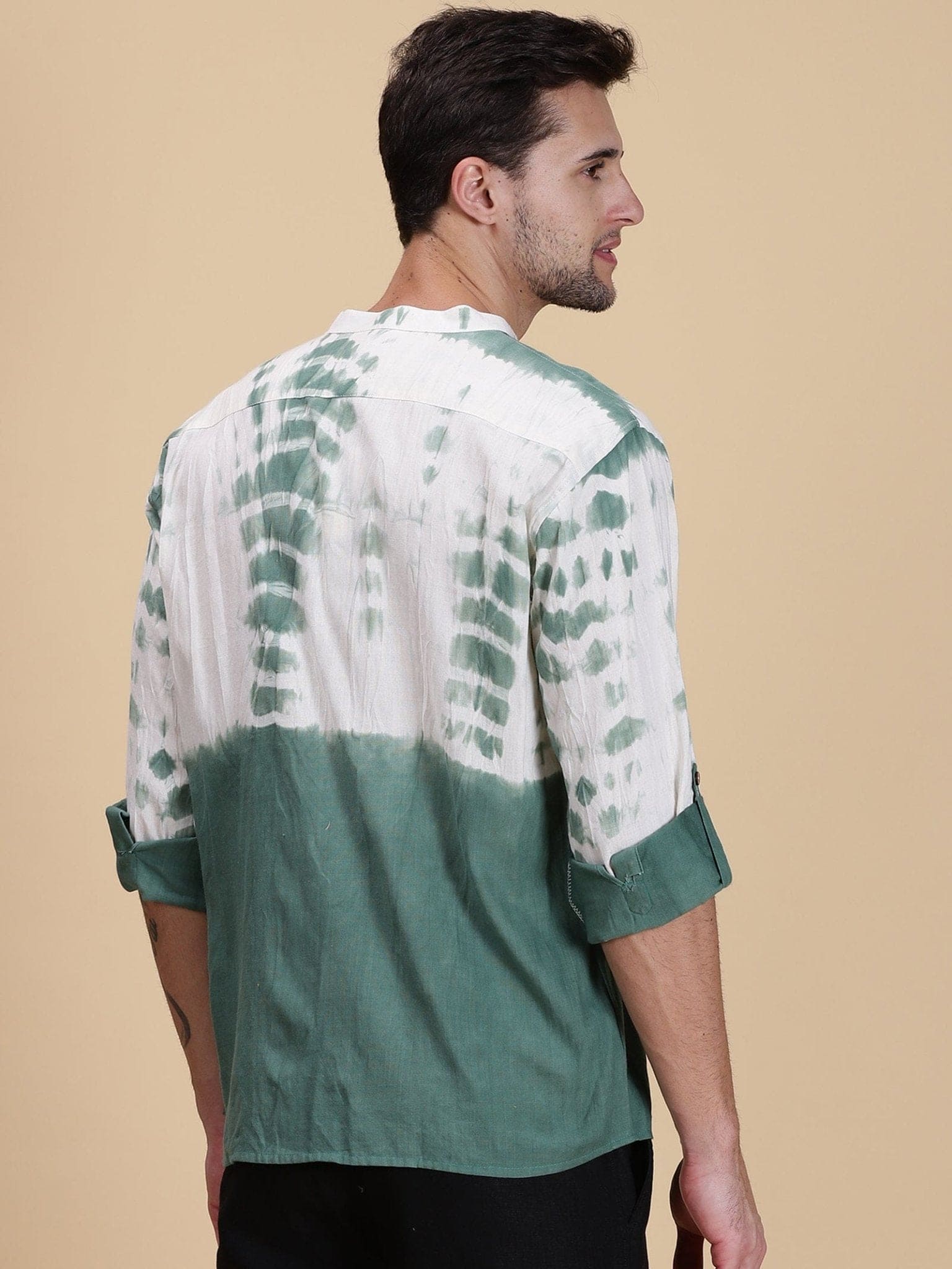 Bottle Green Men Tie Dye Cotton Shirt - Charkha TalesBottle Green Men Tie Dye Cotton Shirt