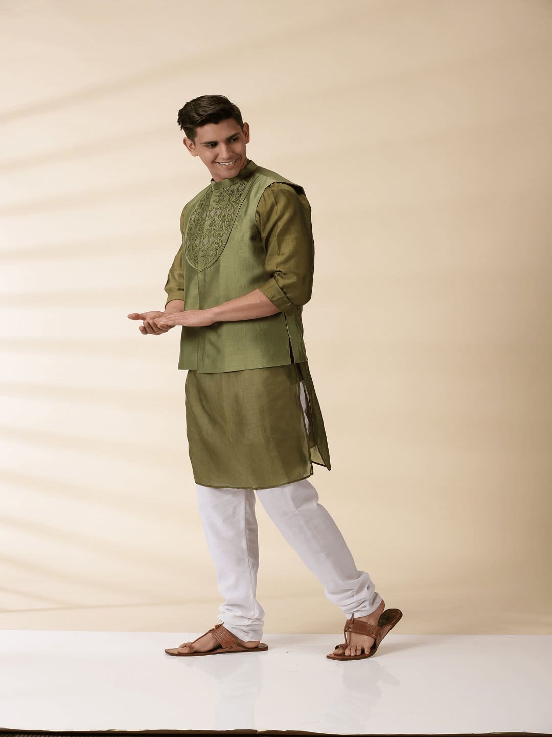 Green Chanderi Men Nehru Jacket - Charkha TalesGreen Chanderi Men Nehru Jacket