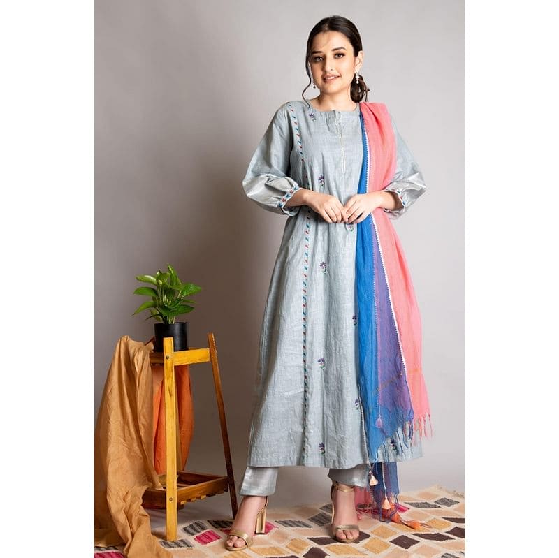 Grey Embroidered Linen Zari Kurta Set - Charkha TalesGrey Embroidered Linen Zari Kurta Set