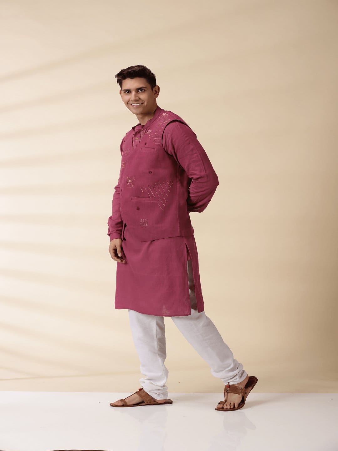 Majenta Khadi Men Sadri & Kurta Set - Charkha TalesMajenta Khadi Men Sadri & Kurta Set