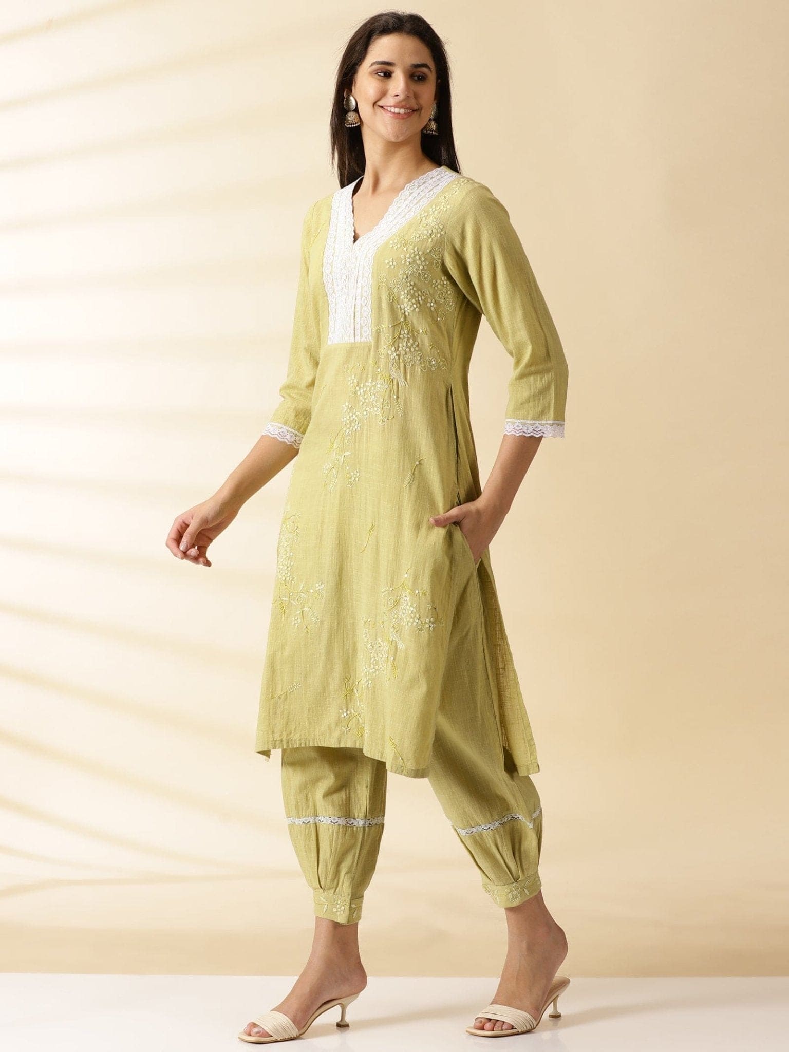 Mehendi Green Embroidered Kurta Set - Charkha TalesMehendi Green Embroidered Kurta Set