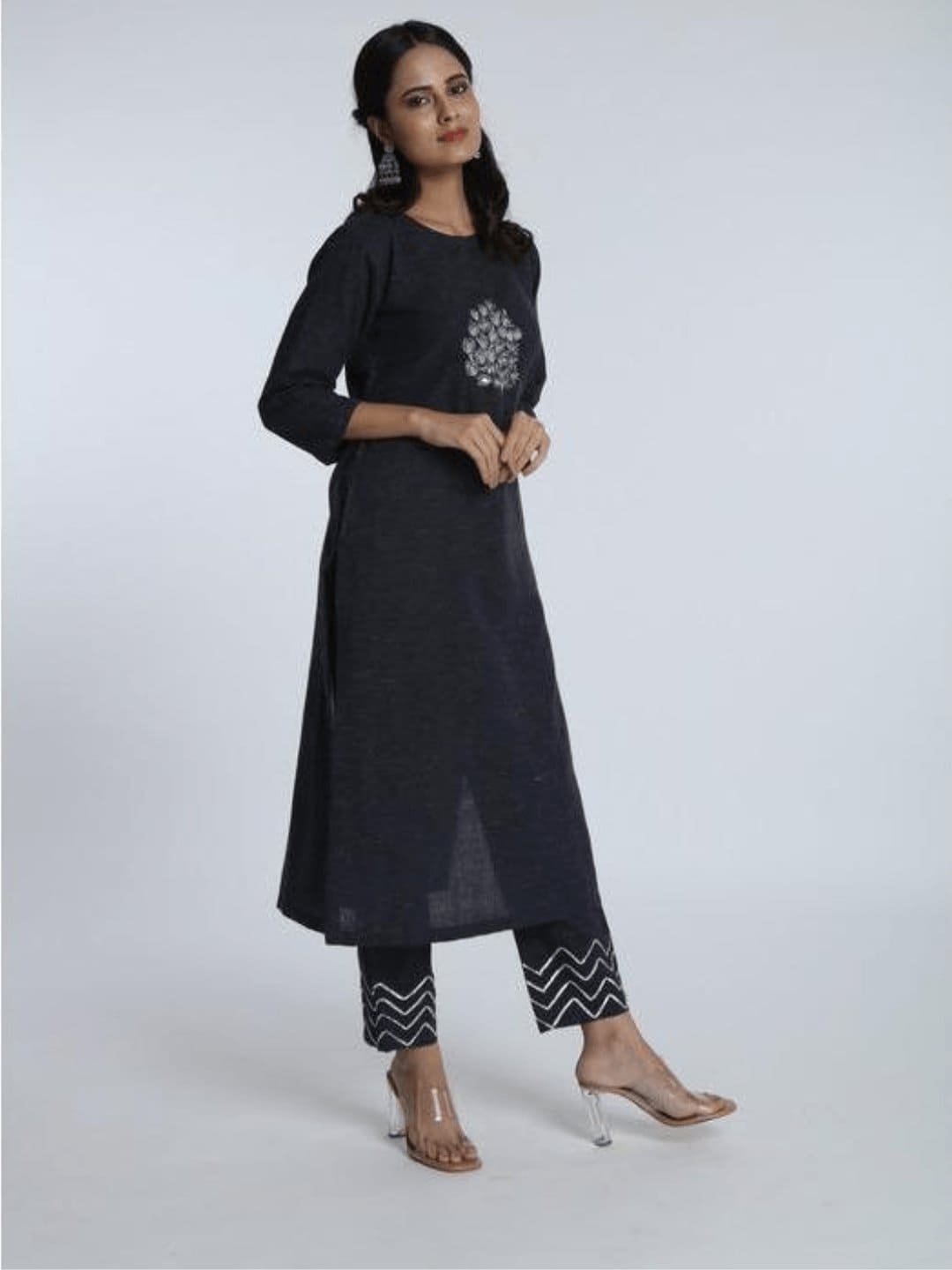 Navy Blue Women's Kurta Set - Charkha TalesNavy Blue Women's Kurta Set