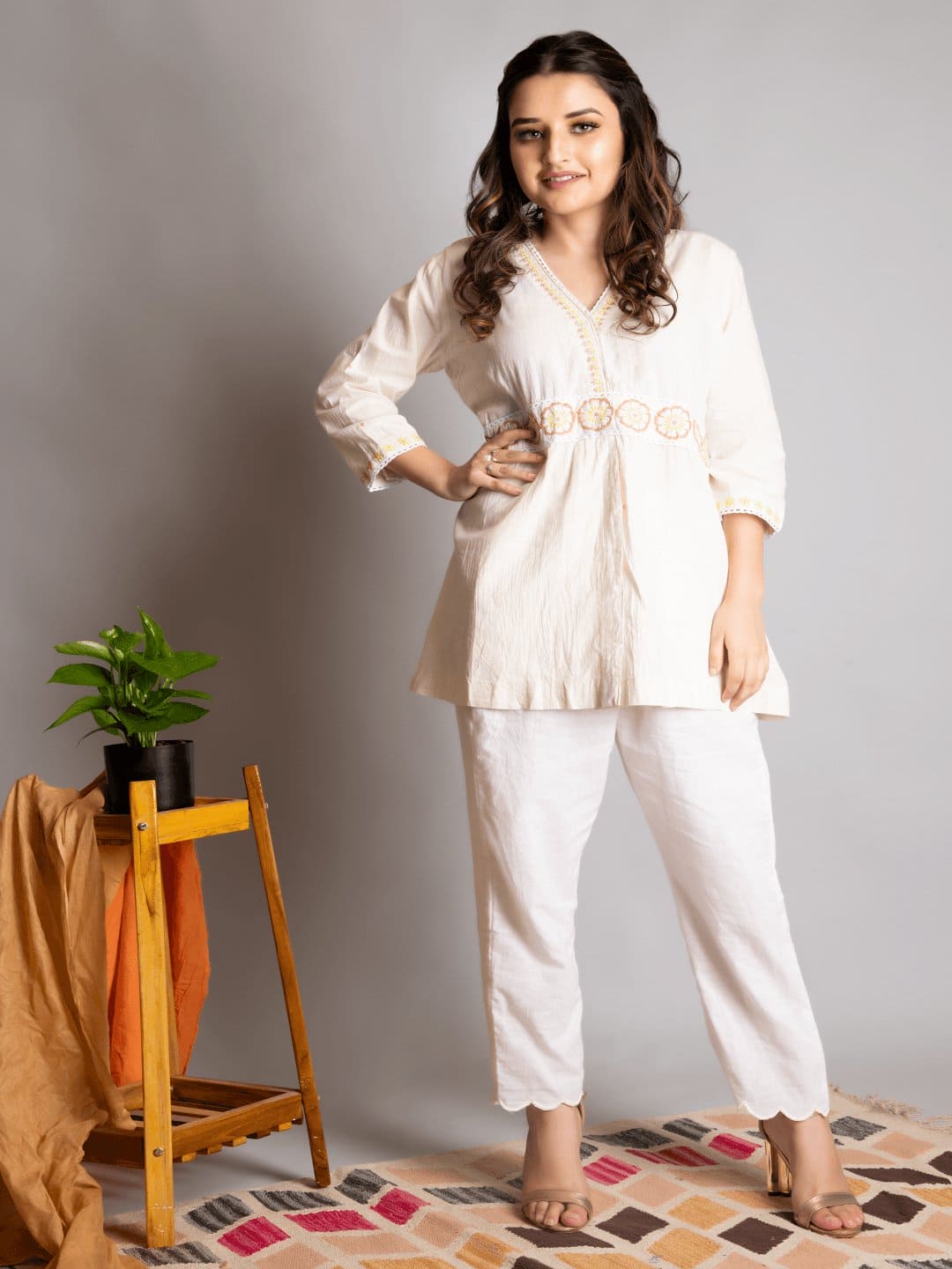 Off-White Chikankari Co-Ord Set - Charkha TalesOff-White Chikankari Co-Ord Set