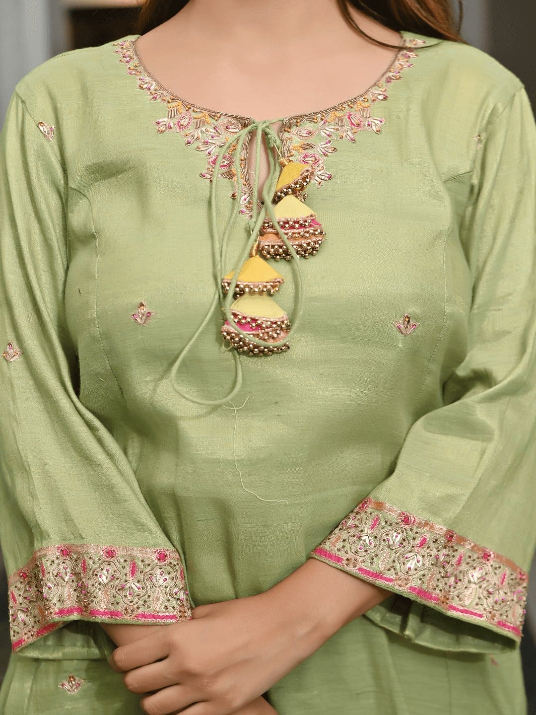 Olive Green Compliments Kurta Set - Charkha TalesOlive Green Compliments Kurta Set