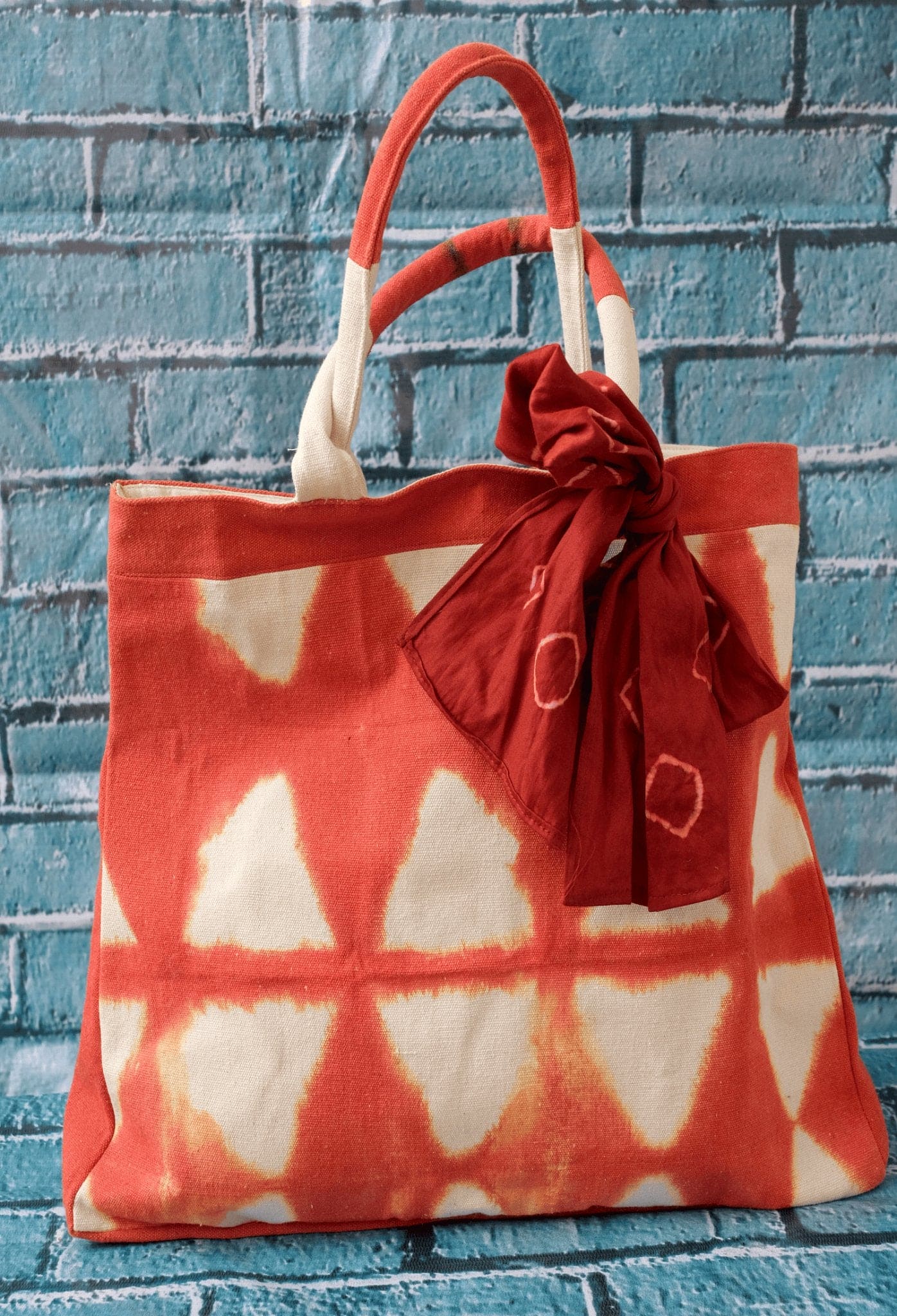Rust Tie Dye Trapezium Bag - Charkha TalesRust Tie Dye Trapezium Bag