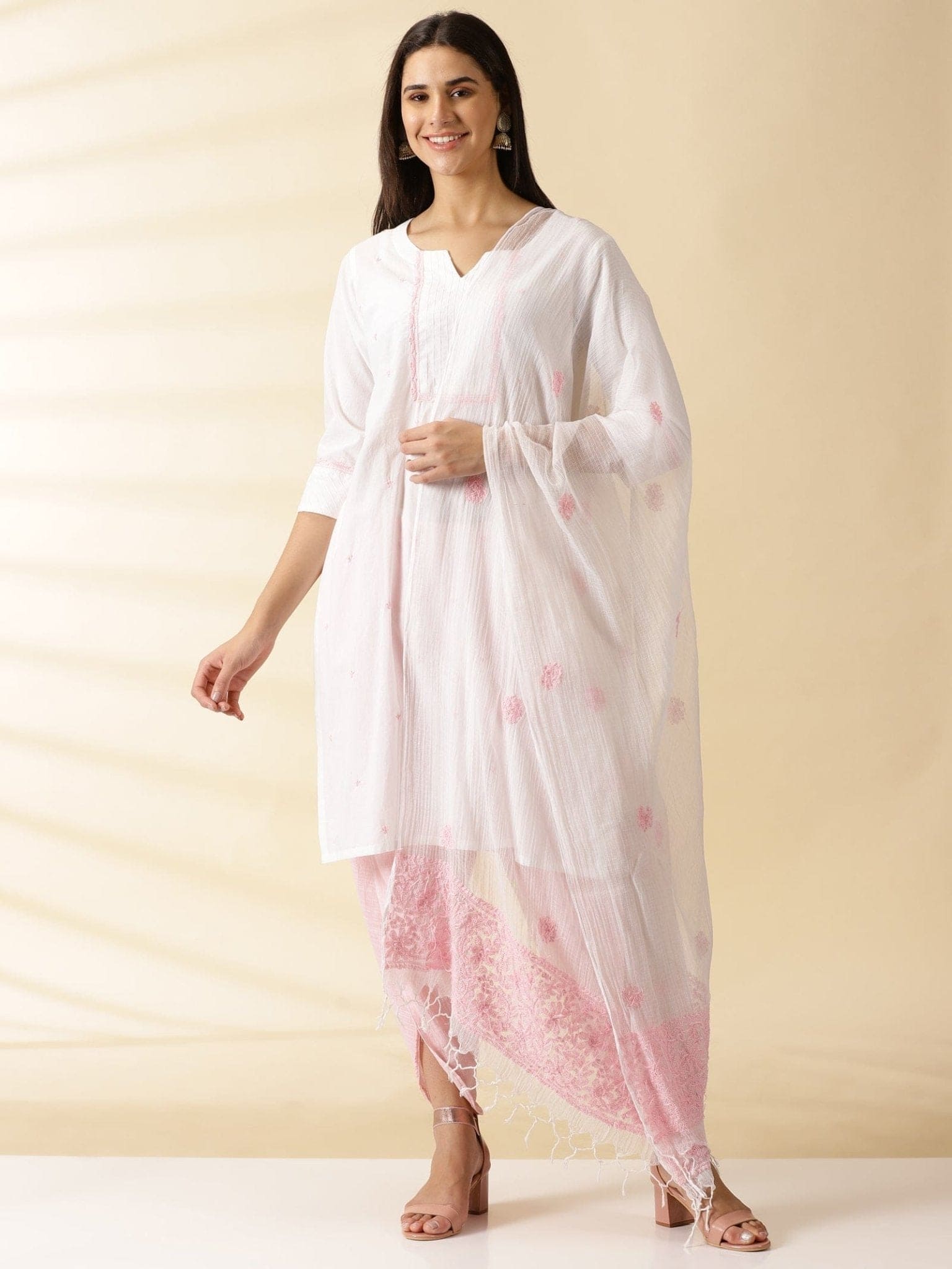 White-Pink Embroidered Kurta Set - Charkha TalesWhite-Pink Embroidered Kurta Set