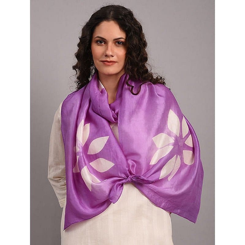 Women Lavender Clamp Dyed Silk Stole - Charkha TalesWomen Lavender Clamp Dyed Silk Stole