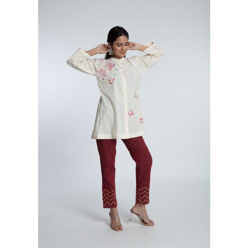 Women White Victorian Floral Top Set - Charkha TalesWomen White Victorian Floral Top Set