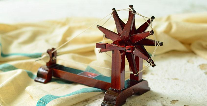 History of Khadi- A Fabric that became the symbol of India's Freedom Struggle - Charkha Tales