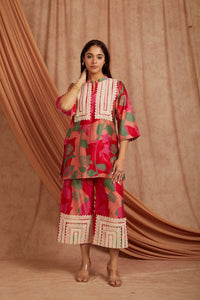 Short Women Kurta Set - Red