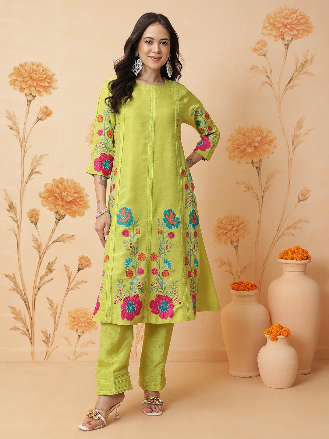 Applique tissue Kurta Set - Lemon Yellow - Charkha TalesApplique tissue Kurta Set - Lemon Yellow