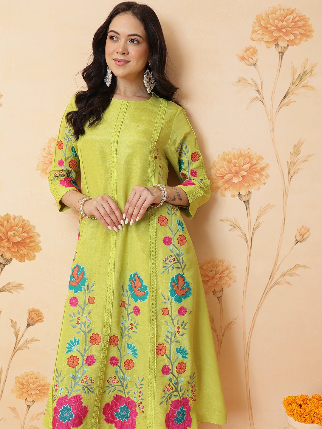 Applique tissue Kurta Set - Lemon Yellow - Charkha TalesApplique tissue Kurta Set - Lemon Yellow