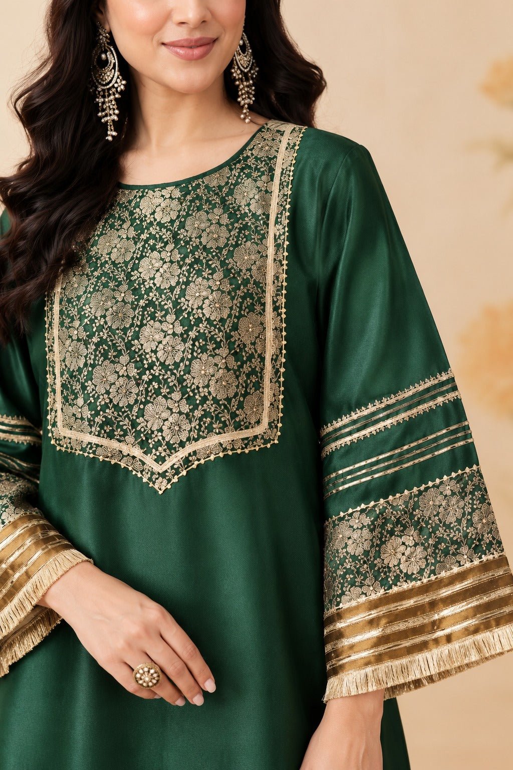 Banarasi Kurta Set - Green - Charkha TalesBanarasi Kurta Set - Green