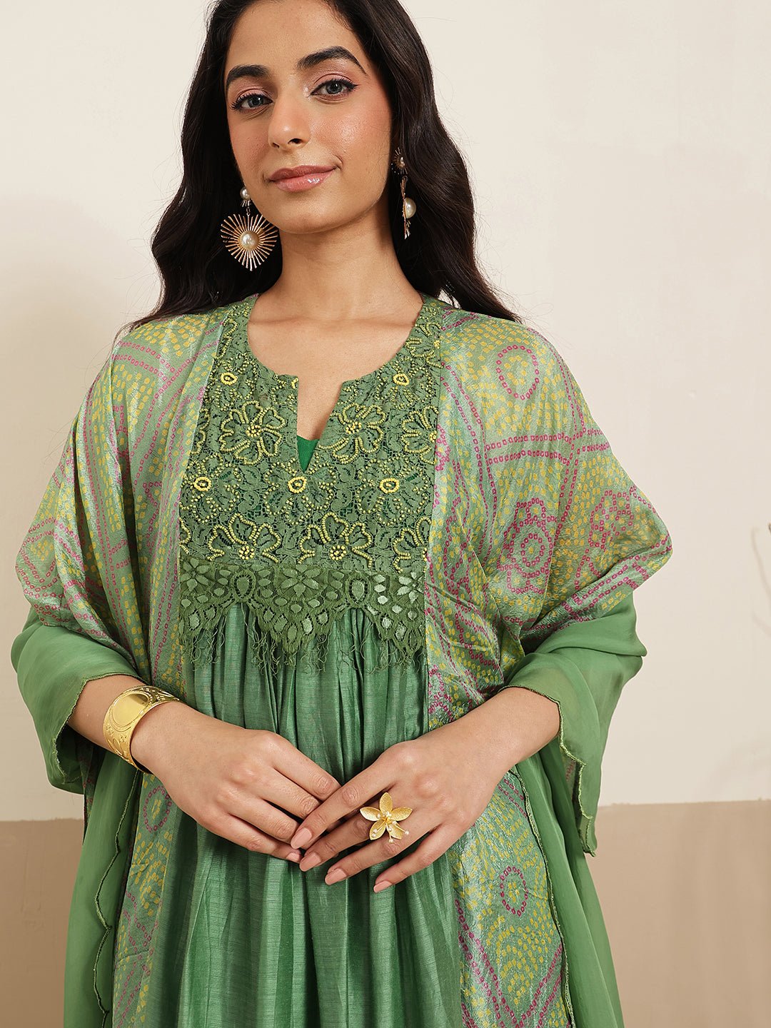 Bandhej Women Kurta Set - Green - Charkha TalesBandhej Women Kurta Set - Green