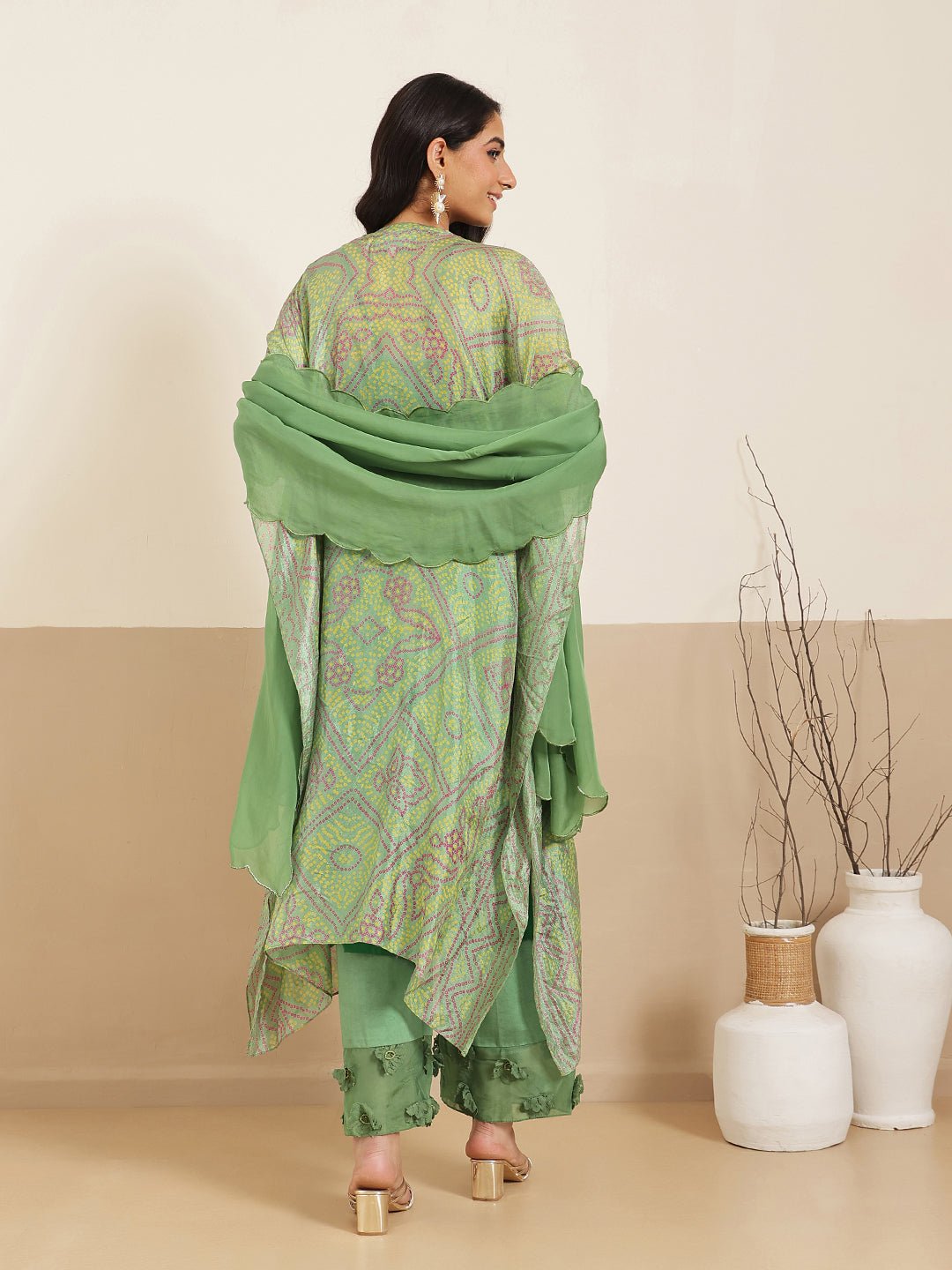 Bandhej Women Kurta Set - Green - Charkha TalesBandhej Women Kurta Set - Green