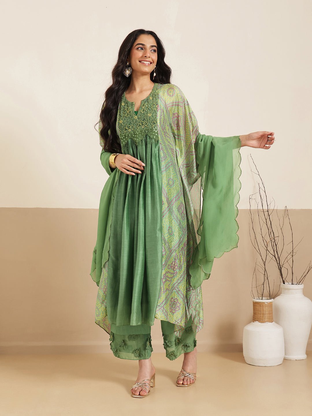 Bandhej Women Kurta Set - Green - Charkha TalesBandhej Women Kurta Set - Green