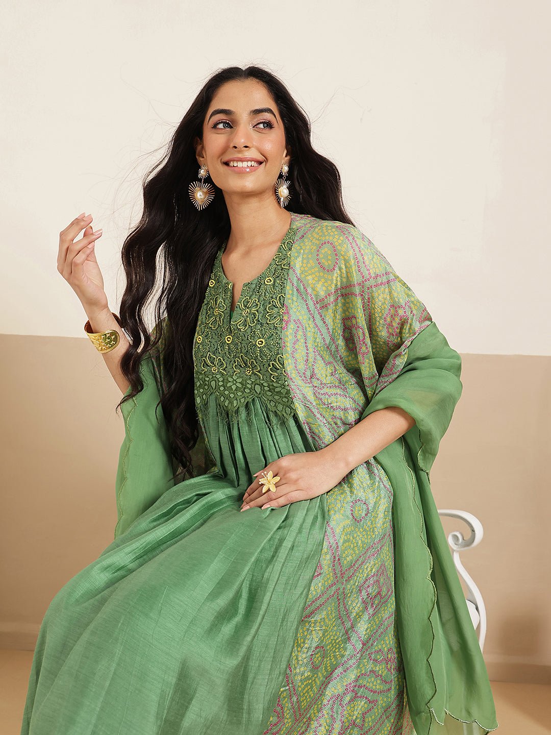 Bandhej Women Kurta Set - Green - Charkha TalesBandhej Women Kurta Set - Green