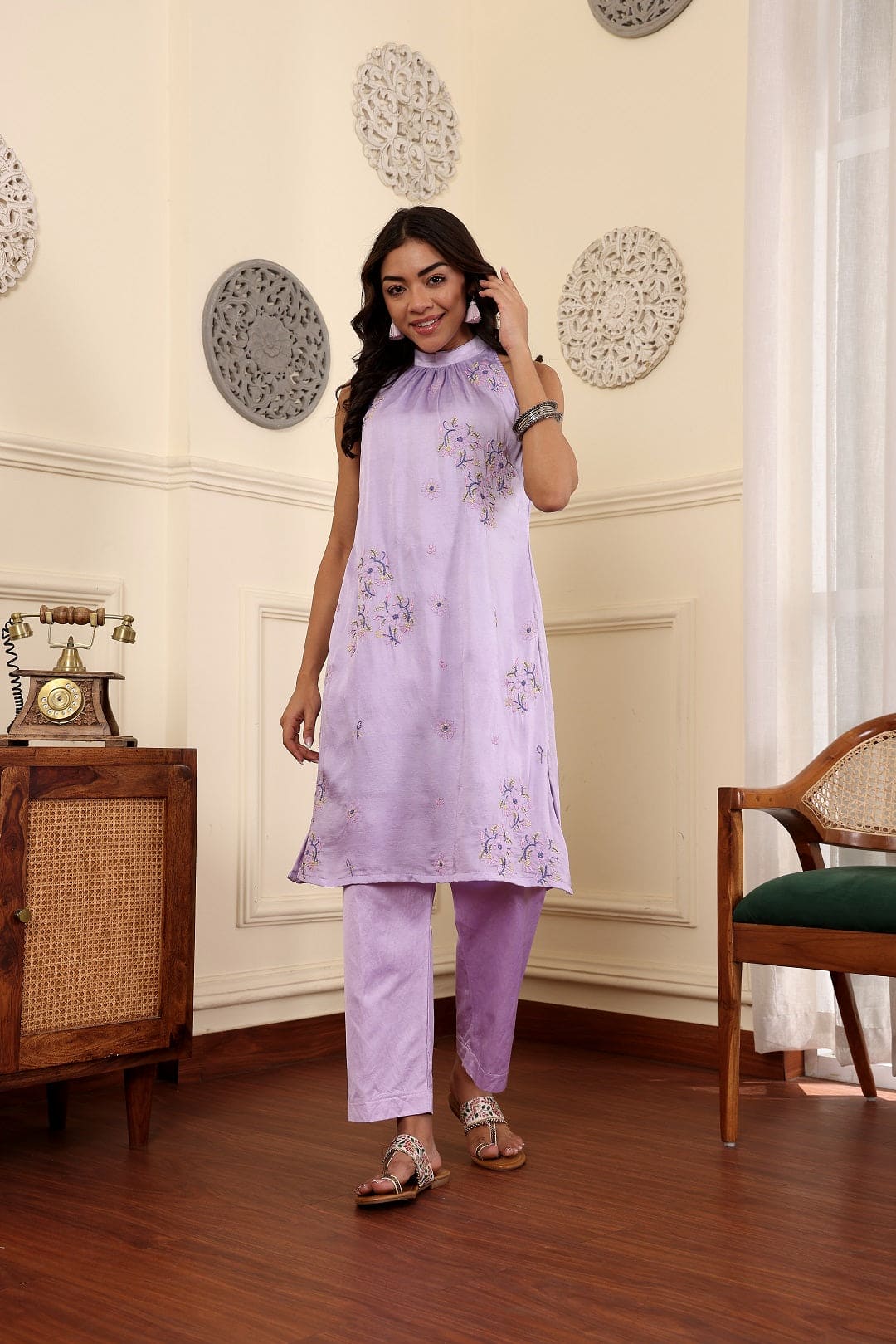 Chikankari Women Kurta Set - Purple - Charkha TalesChikankari Women Kurta Set - Purple