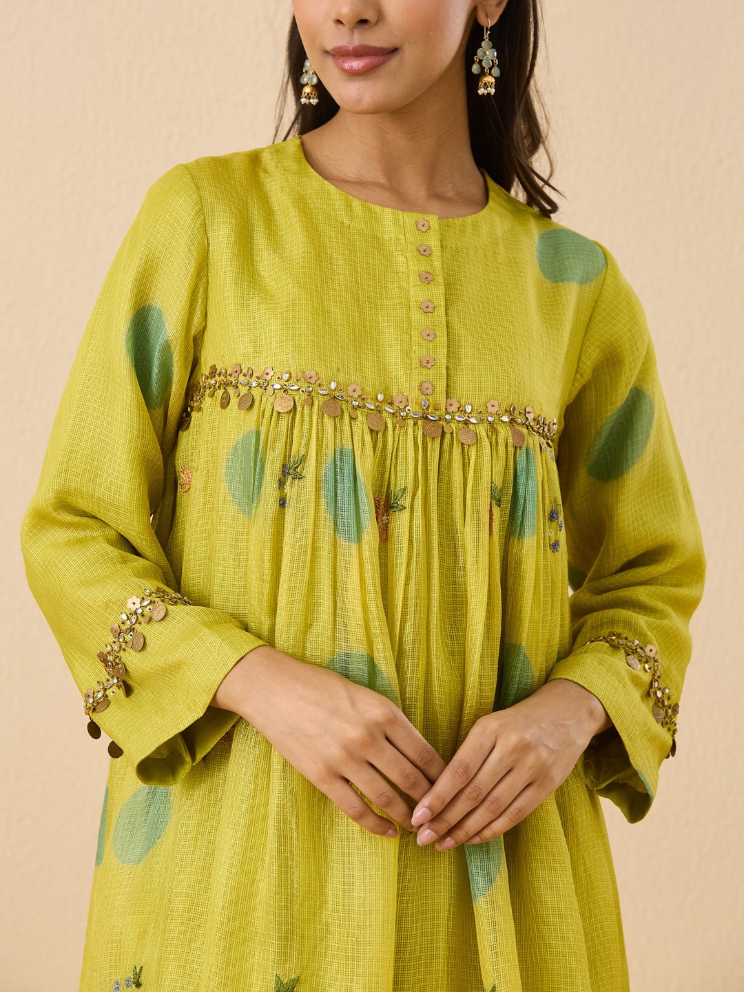 Clamp Dyed Chikankari Kurta Set - Lemon - Charkha TalesClamp Dyed Chikankari Kurta Set - Lemon
