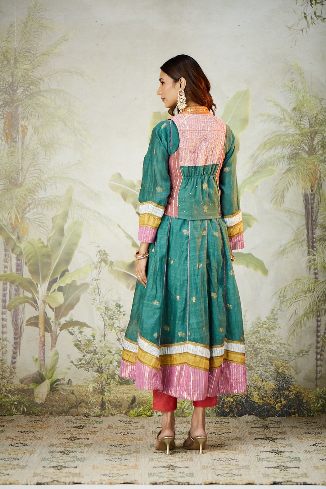 Embroidred Kurta With Overley Jacket - Emrald Green - Charkha TalesEmbroidred Kurta With Overley Jacket - Emrald Green