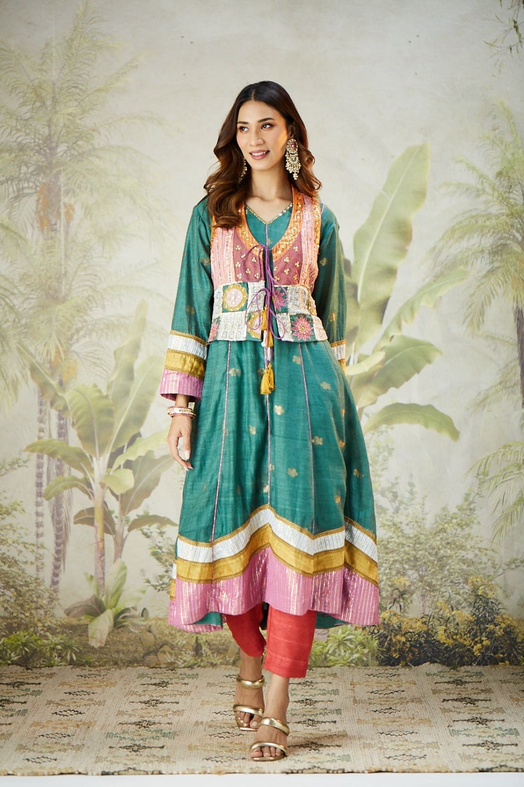 Embroidred Kurta With Overley Jacket - Emrald Green - Charkha TalesEmbroidred Kurta With Overley Jacket - Emrald Green