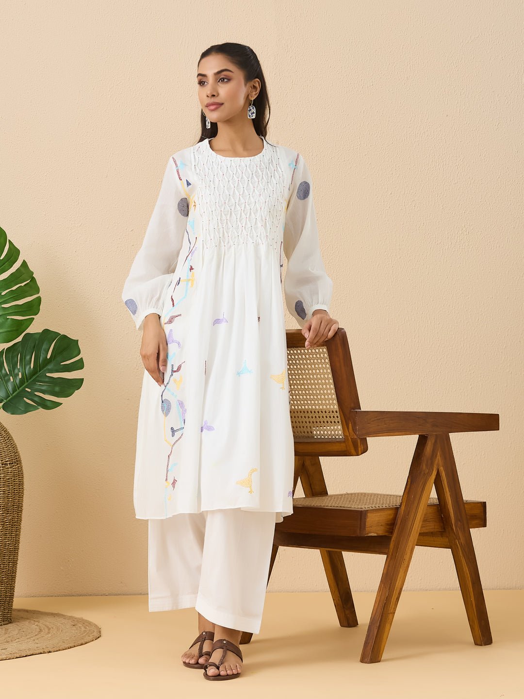 Jamdani Embroidered Kurta Set - White - Charkha TalesJamdani Embroidered Kurta Set - White