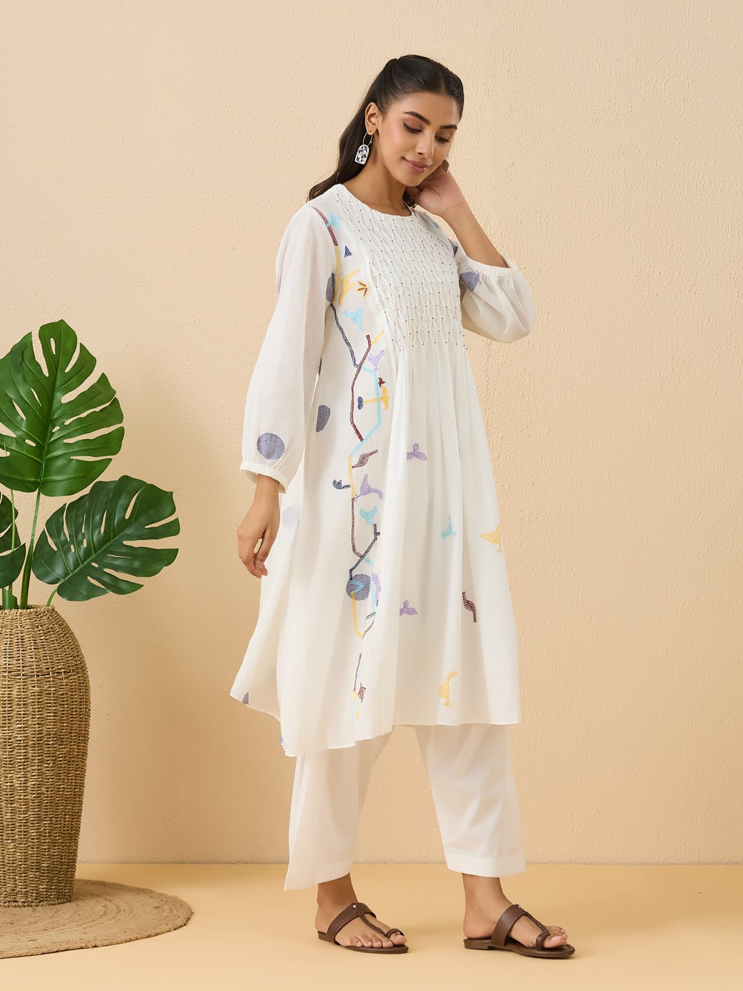Jamdani Embroidered Kurta Set - White - Charkha TalesJamdani Embroidered Kurta Set - White