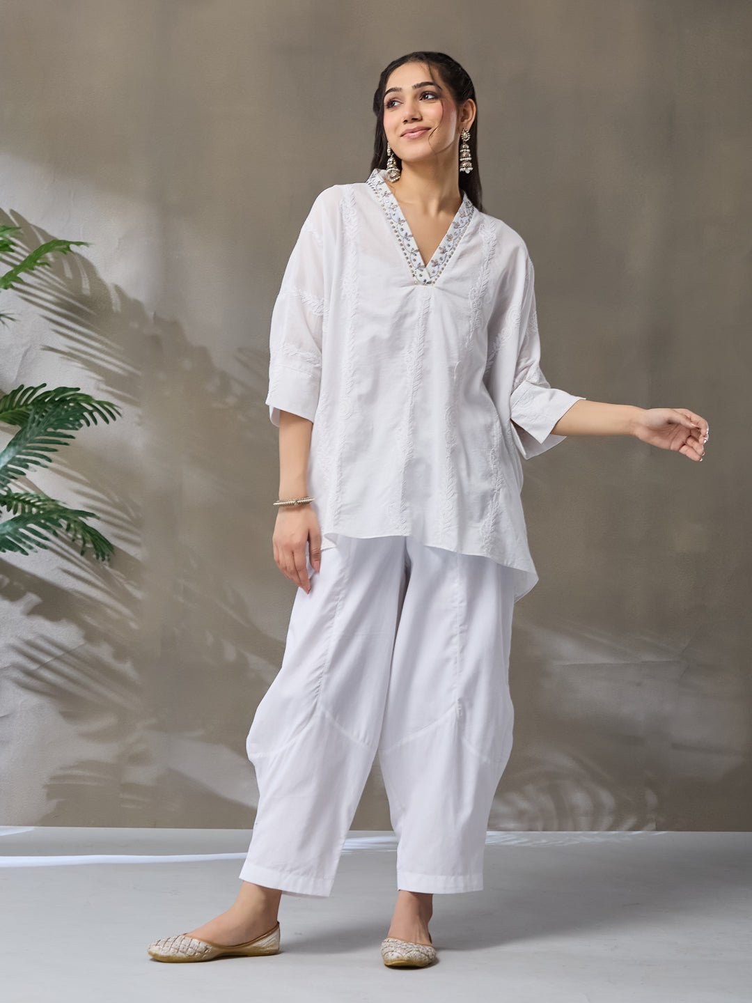 Mukaish &amp; Chikan Short Kurta Set - White - Charkha TalesMukaish &amp; Chikan Short Kurta Set - White