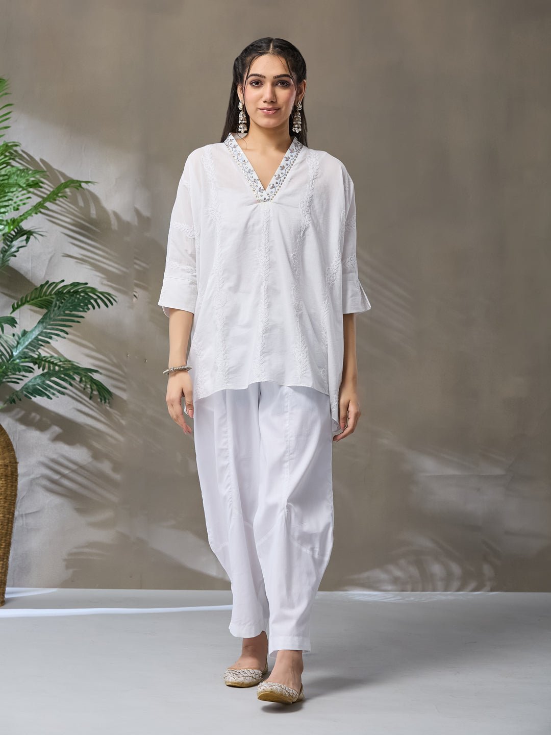 Mukaish & Chikan Short Kurta Set - White - Charkha TalesMukaish & Chikan Short Kurta Set - White