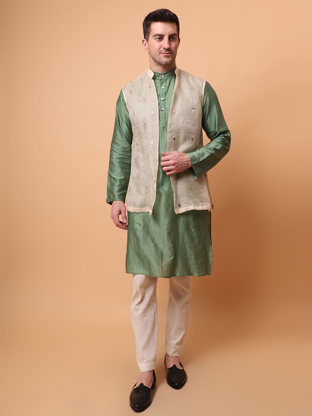 Muqaish Work Men Kurta Set - Green - Charkha TalesMuqaish Work Men Kurta Set - Green