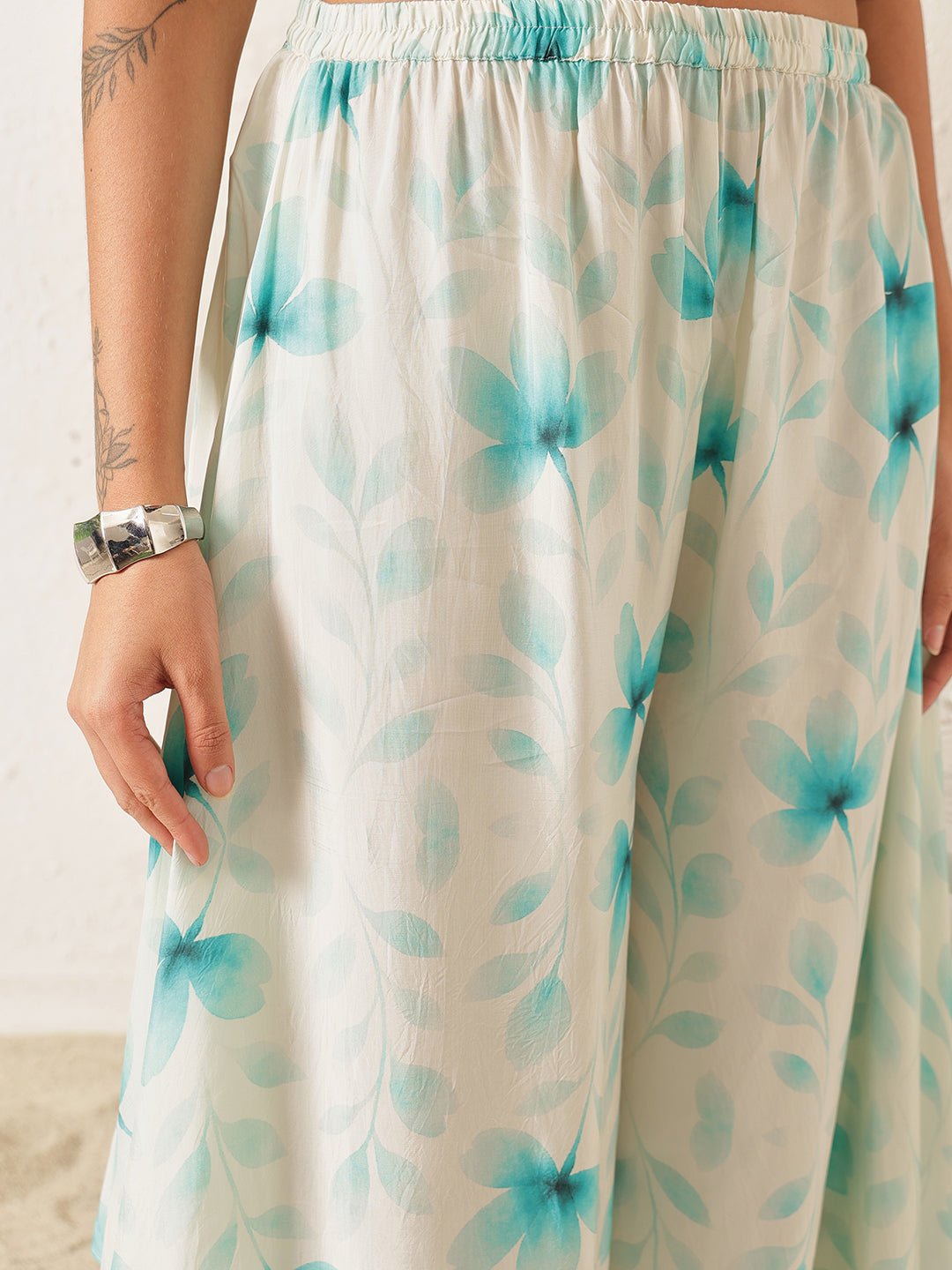 White Digital Print Top With Skirt - Charkha TalesWhite Digital Print Top With Skirt
