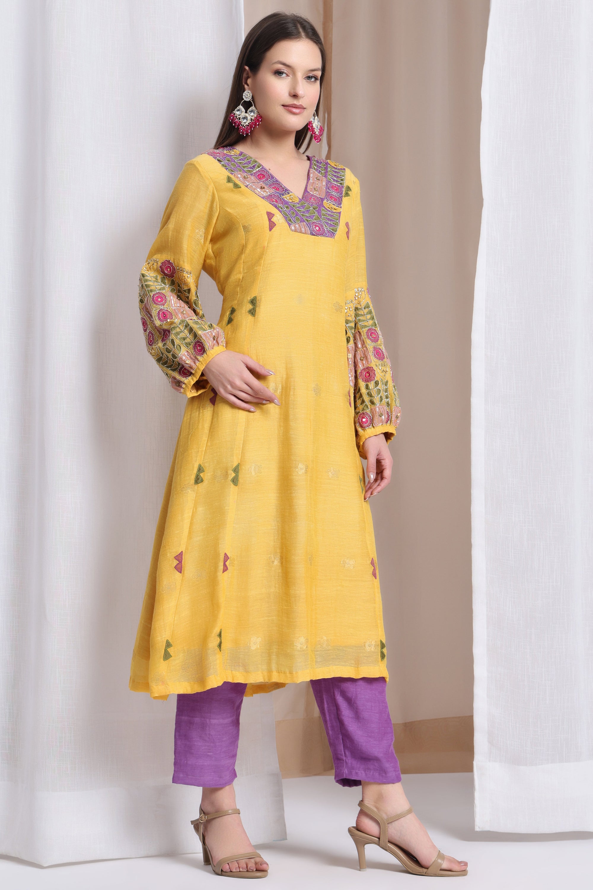 Women Zardozi Work kurta Set of 3 - Yellow - Charkha TalesWomen Zardozi Work kurta Set of 3 - Yellow