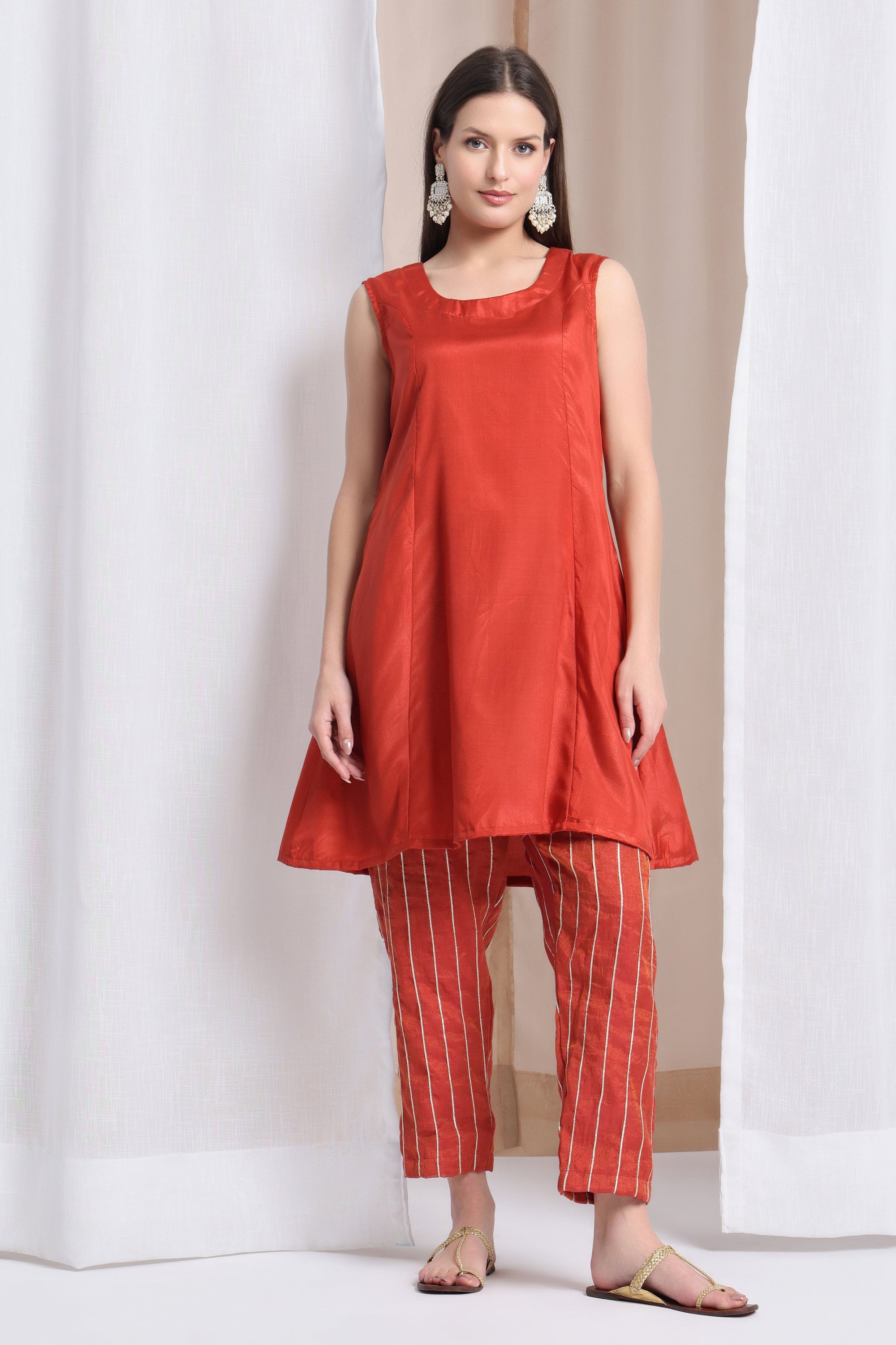 Zardozi Antifit Chanderi Kurta Set - Rust - Charkha TalesZardozi Antifit Chanderi Kurta Set - Rust