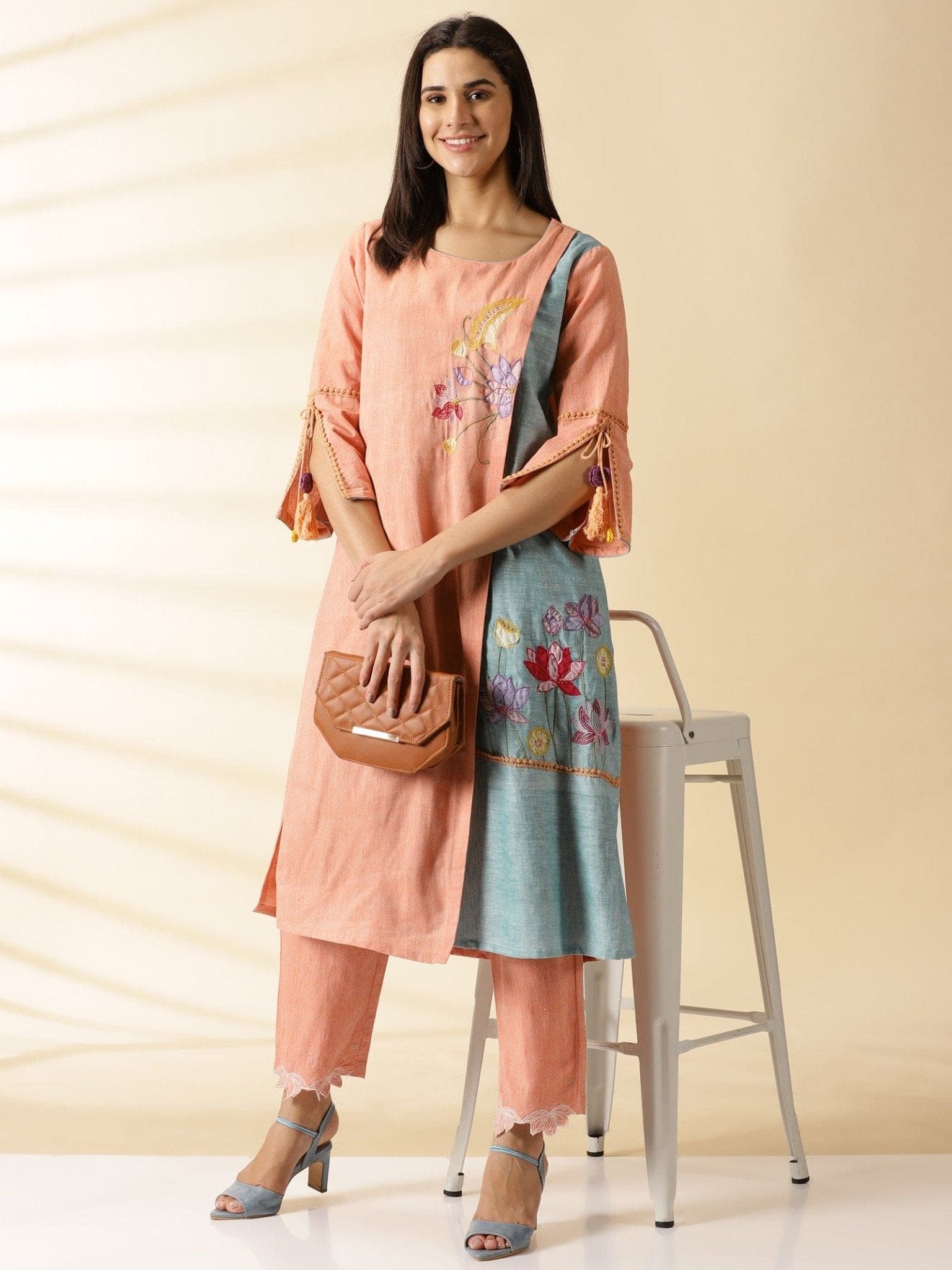 Applique Work Kurta Set - Salmon Pink - Charkha TalesApplique Work Kurta Set - Salmon Pink