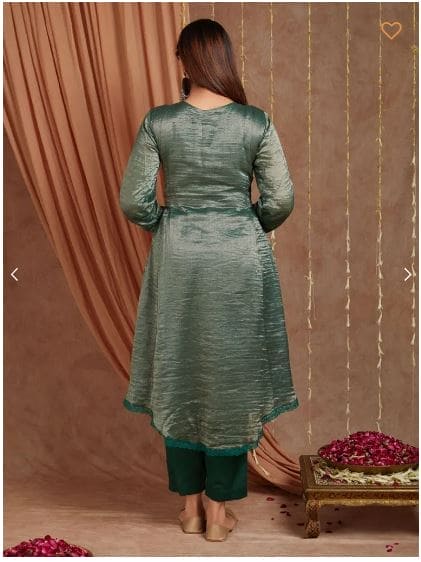 Banarsi Shimmer Kurta Set - Emerald Green - Charkha TalesBanarsi Shimmer Kurta Set - Emerald Green