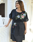 Black Bold Flower & Sequin Kaftaan Dress - Charkha TalesBlack Bold Flower & Sequin Kaftaan Dress