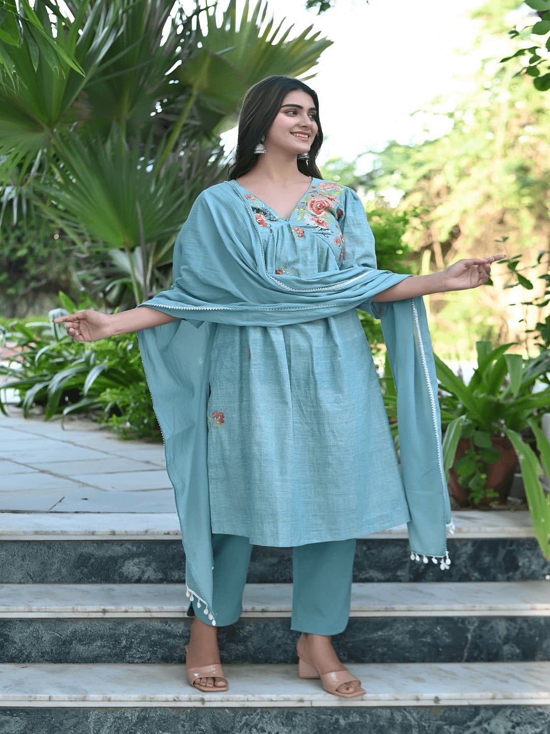 Bold Bloom Embroidered Kurta Set - Turquoise - Charkha TalesBold Bloom Embroidered Kurta Set - Turquoise