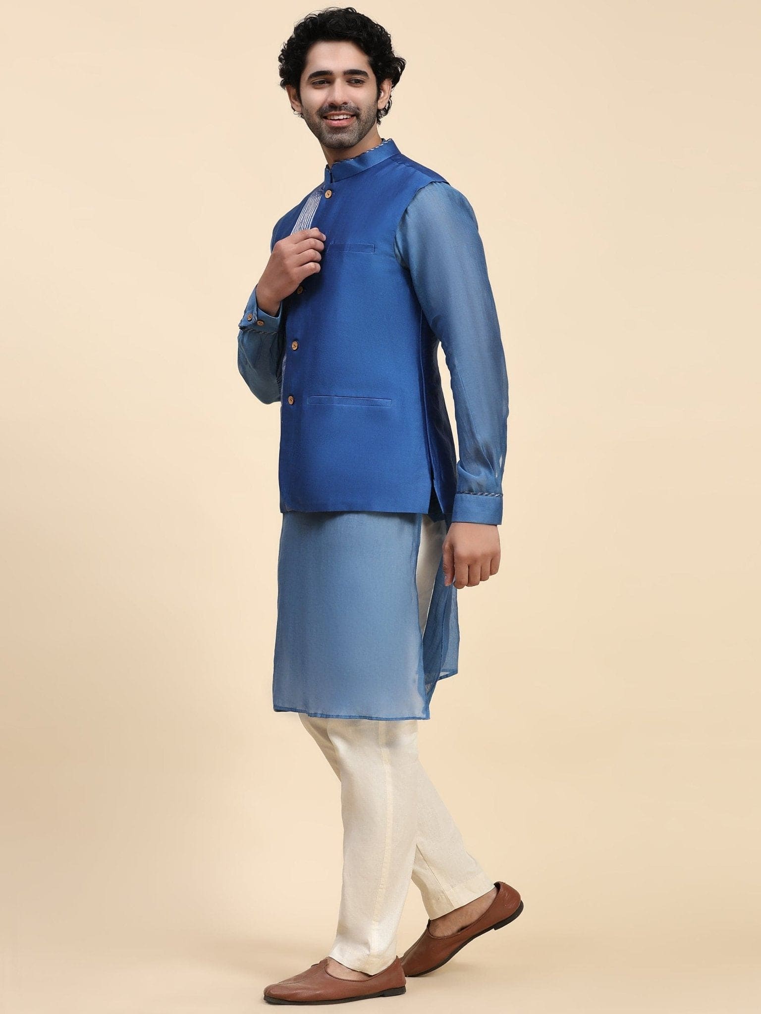 Chanderi Men Kurta Set - Blue - Charkha TalesChanderi Men Kurta Set - Blue