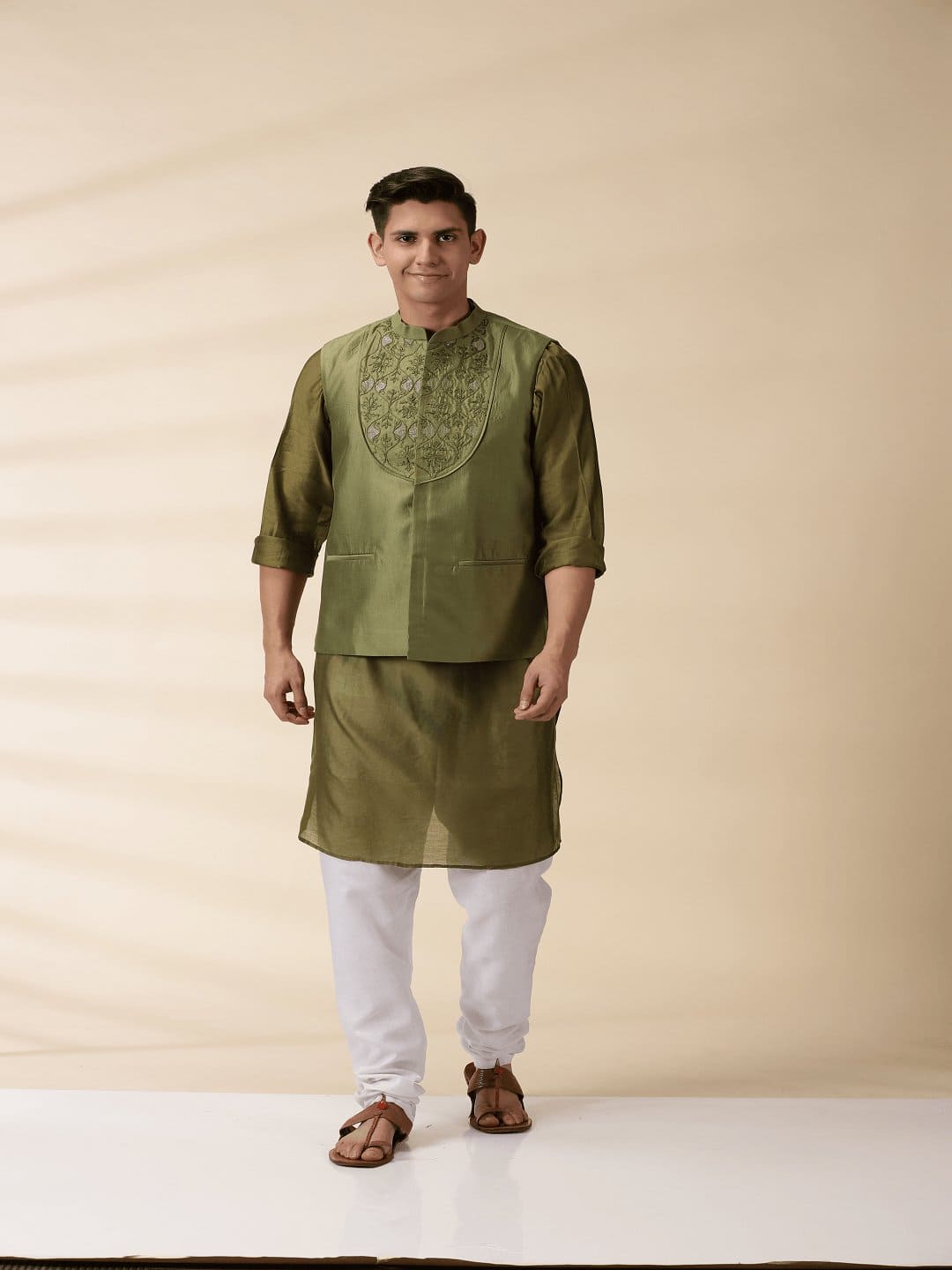 Chanderi Men Nehru Jacket & Kurta Set - Green - Charkha TalesChanderi Men Nehru Jacket & Kurta Set - Green