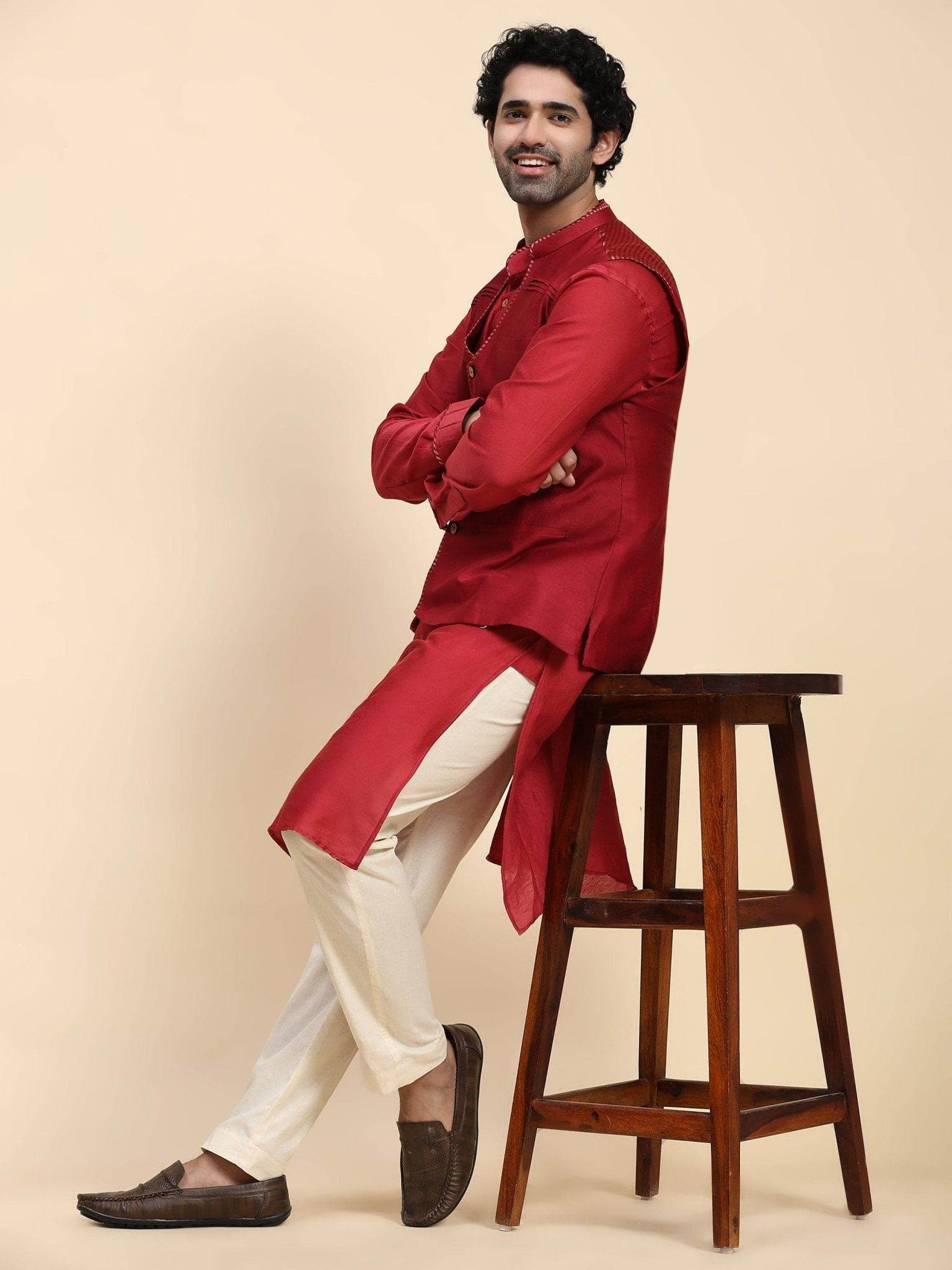 Chanderi Silk Men Kurta Set - Red - Charkha TalesChanderi Silk Men Kurta Set - Red