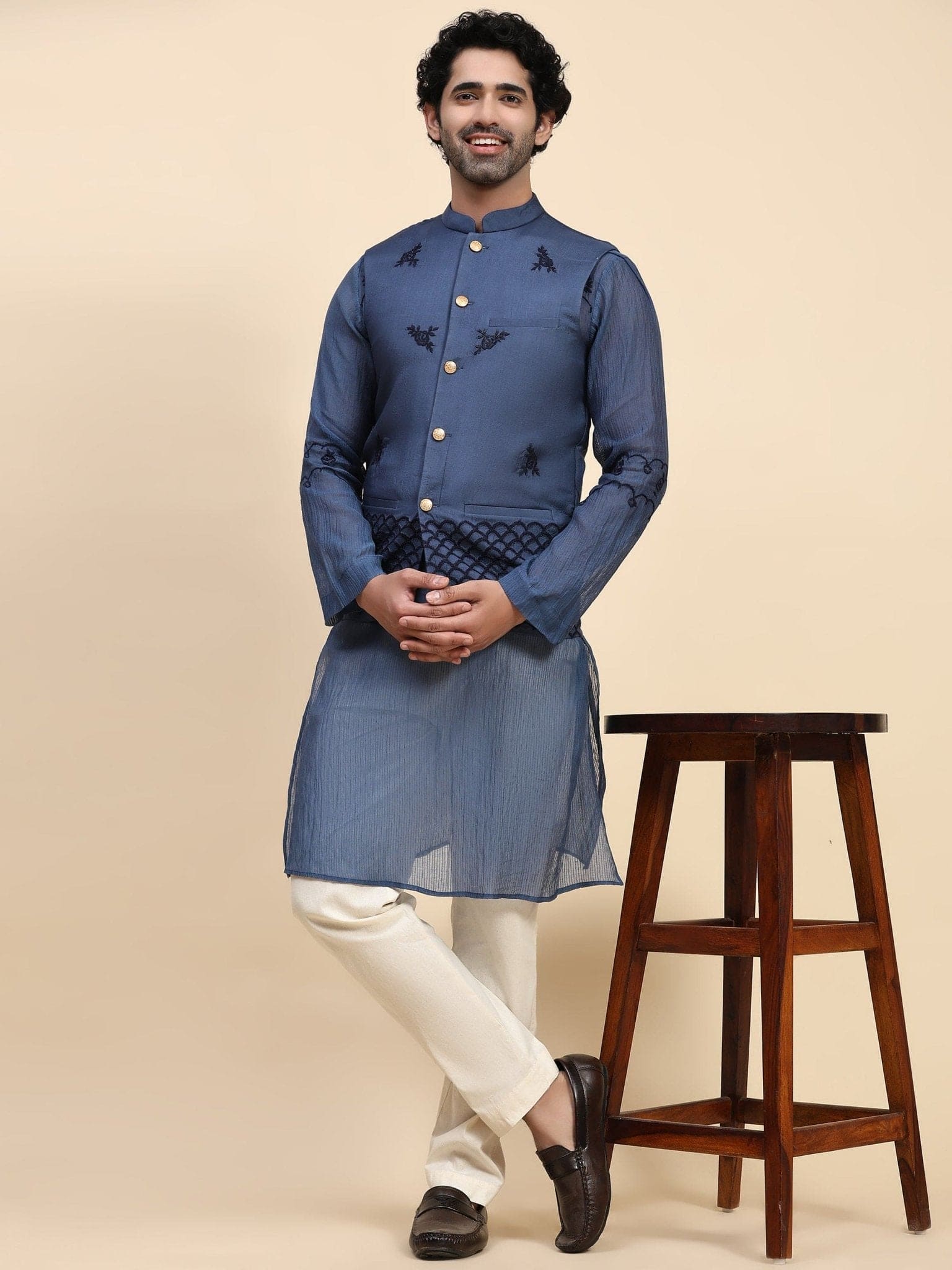 Chikan Chanderi Men Kurta Set - Blue - Charkha TalesChikan Chanderi Men Kurta Set - Blue