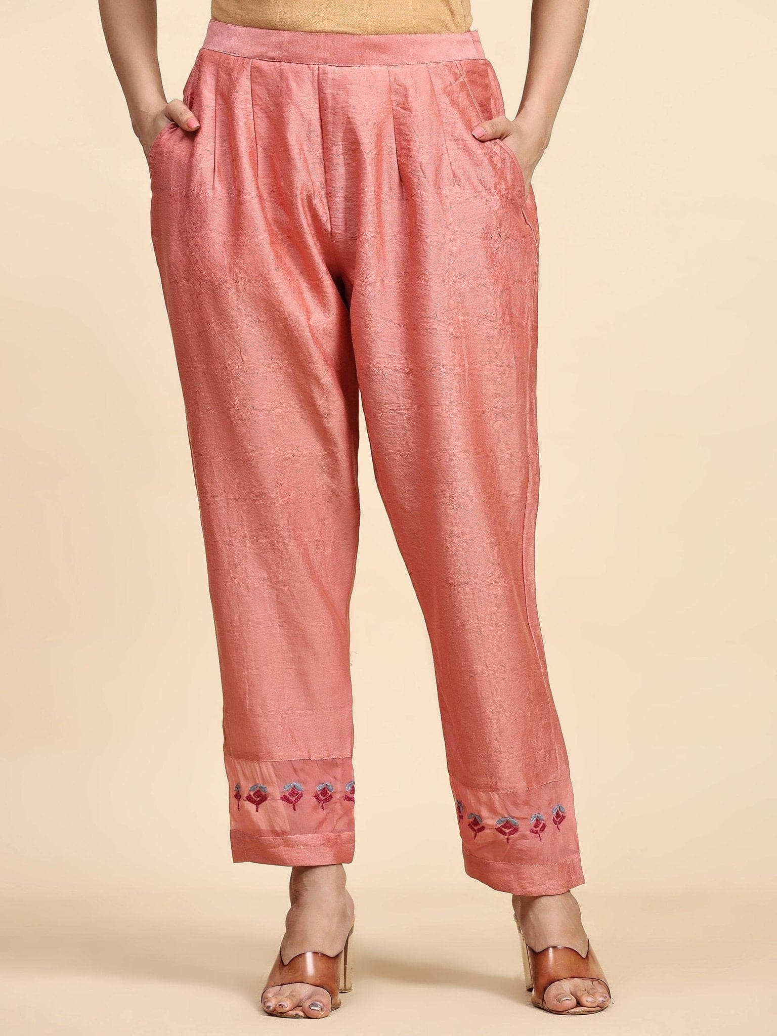 Chikankari Embroiderd Kurta Set - Pink - Charkha TalesChikankari Embroiderd Kurta Set - Pink