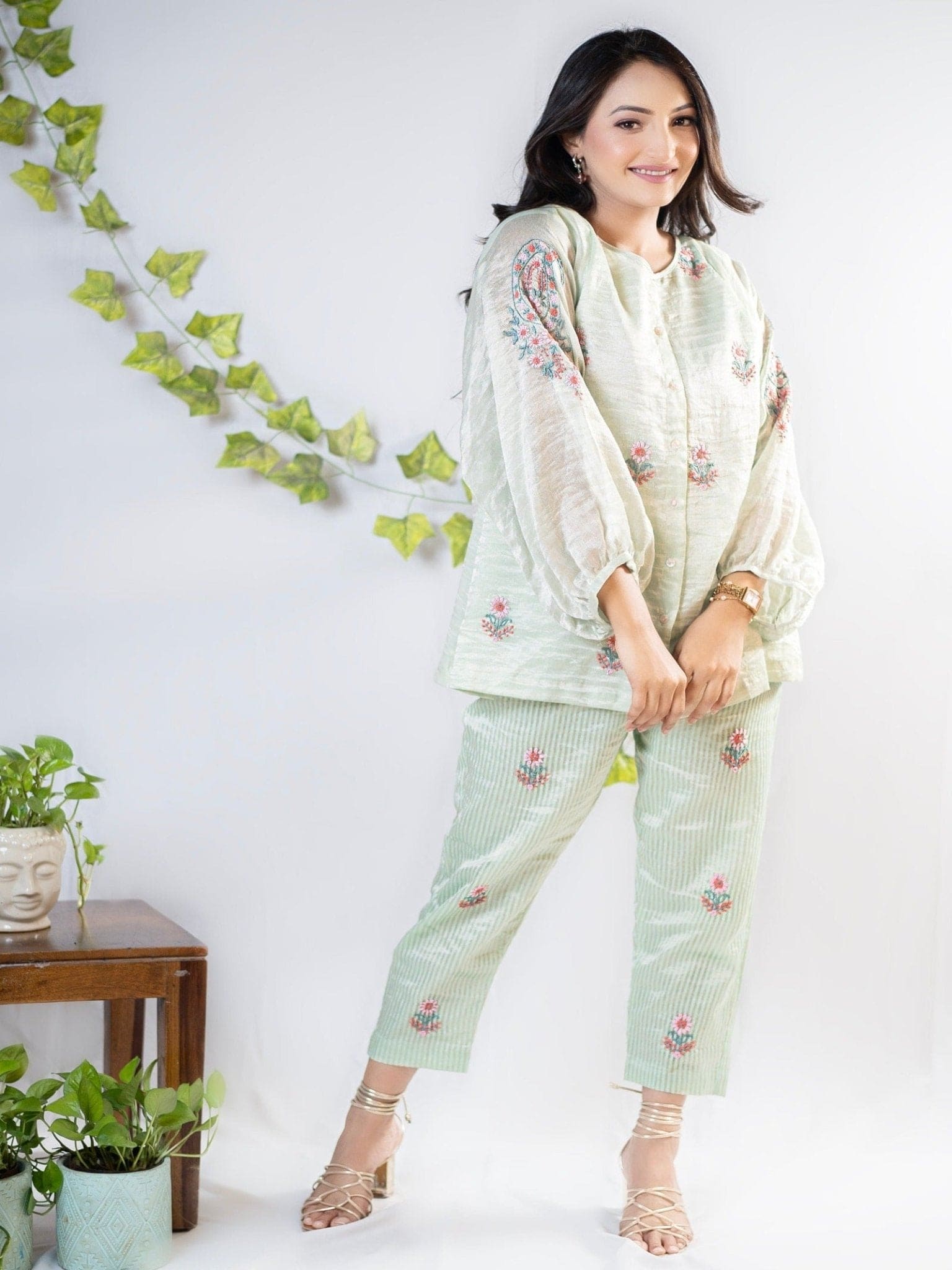 Chikankari Shimmer Co - ord Set - Mint Green - Charkha TalesChikankari Shimmer Co - ord Set - Mint Green