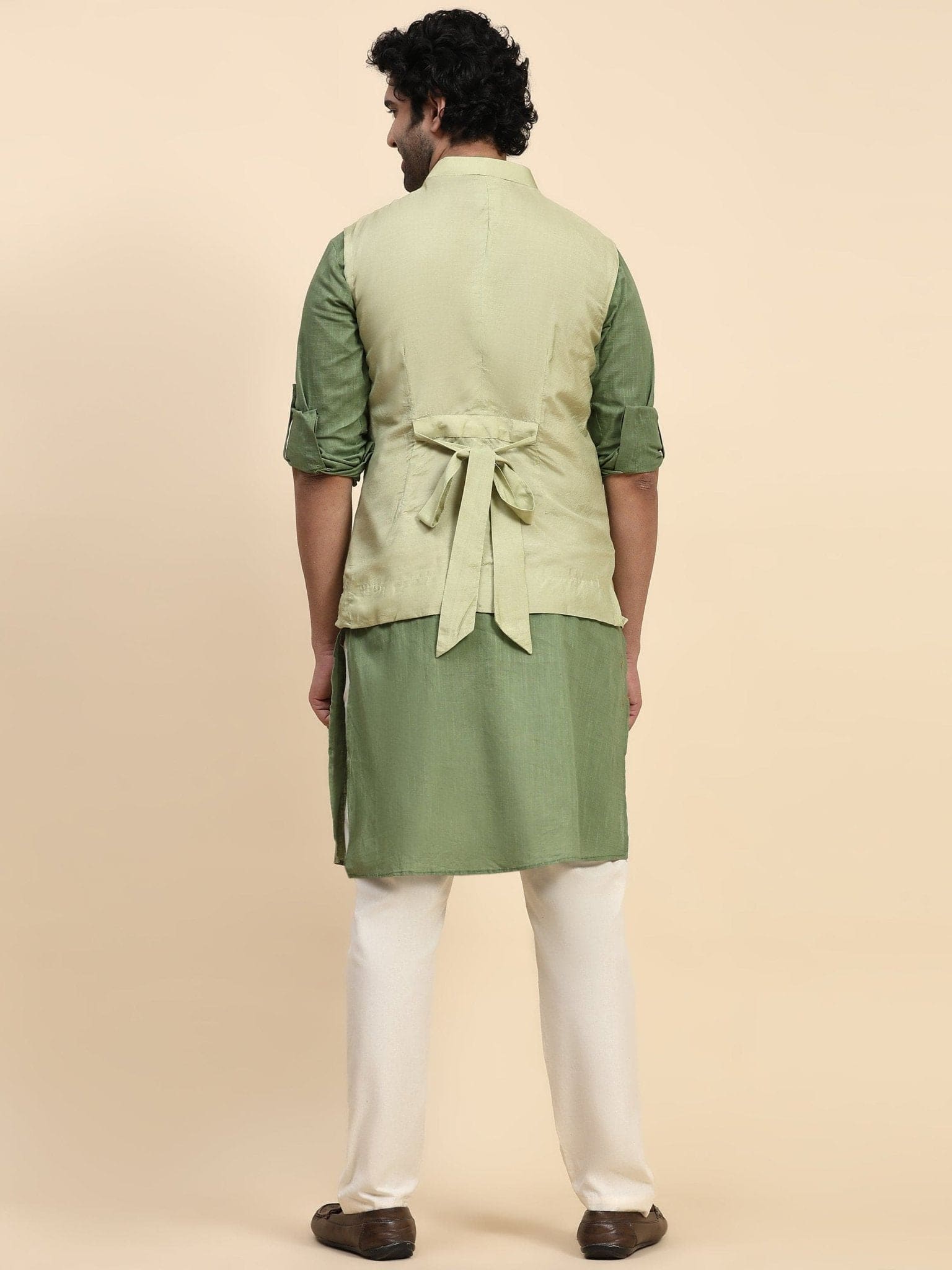 Cotton Men Kurta Set - Green - Charkha TalesCotton Men Kurta Set - Green